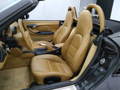Porsche Boxster 2.7i 24V cat (9)