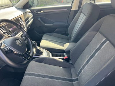 Volkswagen T-Roc 1.6 TDI SCR Business BlueMotion Technology (10)