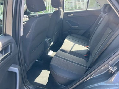 Volkswagen T-Roc 1.6 TDI SCR Business BlueMotion Technology (13)