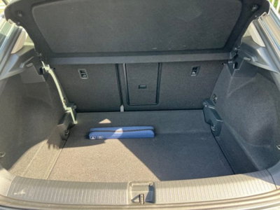 Volkswagen T-Roc 1.6 TDI SCR Business BlueMotion Technology (16)