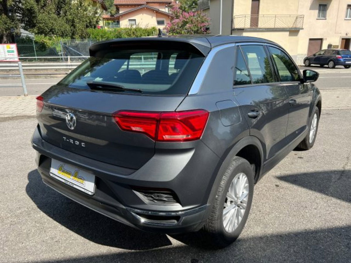 Volkswagen T-Roc 1.6 TDI SCR Business BlueMotion Technology (6)