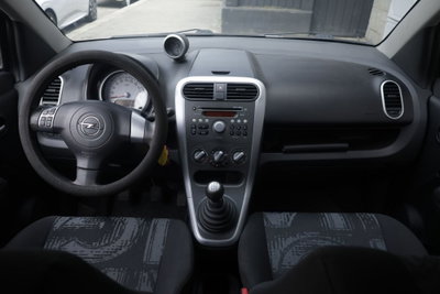 Opel Agila 1.2 16V 94CV Enjoy (2)