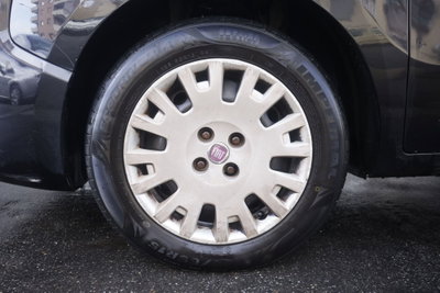Fiat Qubo 1.3 MJT 95 CV Trekking (5)