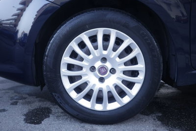Fiat Grande Punto 1.3 MJT 75 CV 5 porte Dynamic (5)