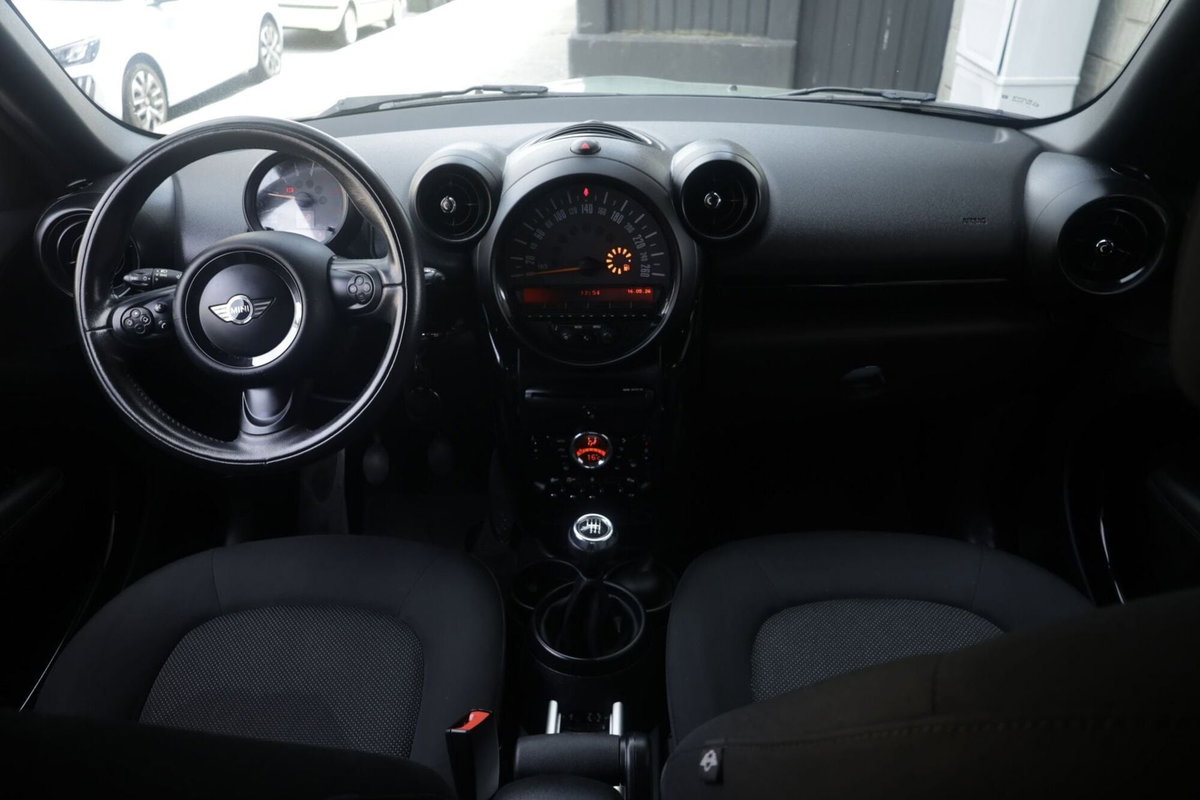 MINI Mini Countryman 1.6 Cooper D Business Countryman (2)