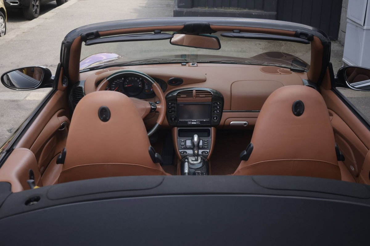 Porsche 911 Cabrio 3.0 Carrera 4S (10)
