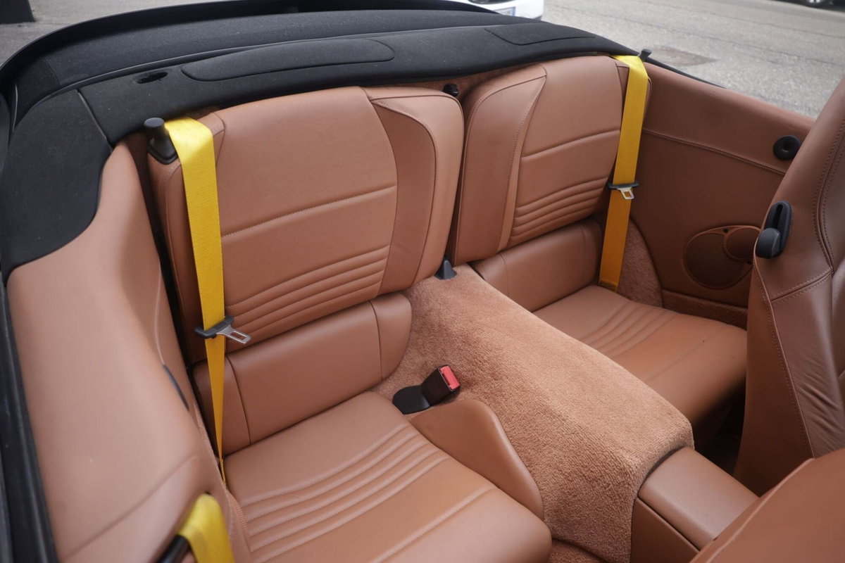 Porsche 911 Cabrio 3.0 Carrera 4S (13)