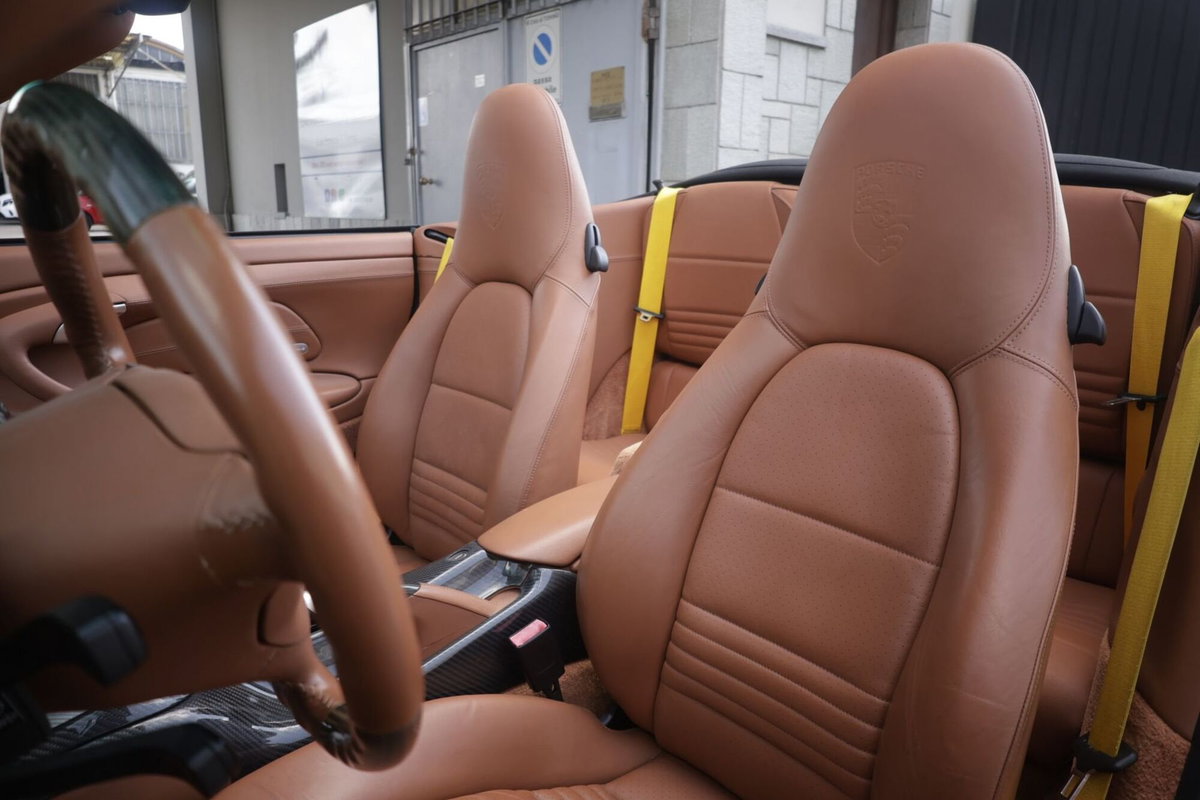 Porsche 911 Cabrio 3.0 Carrera 4S (17)