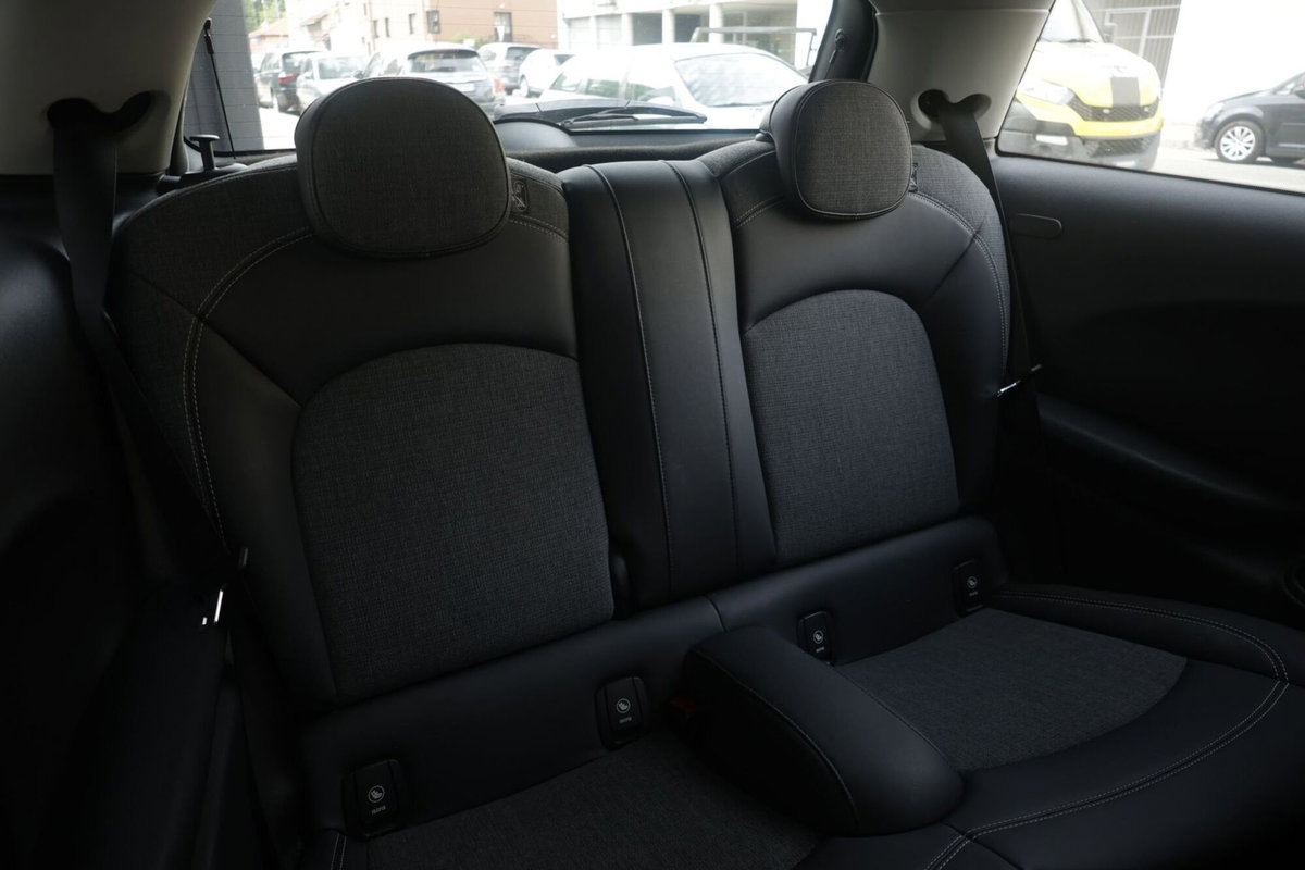 MINI Mini 1.5 Cooper Resolute (10)