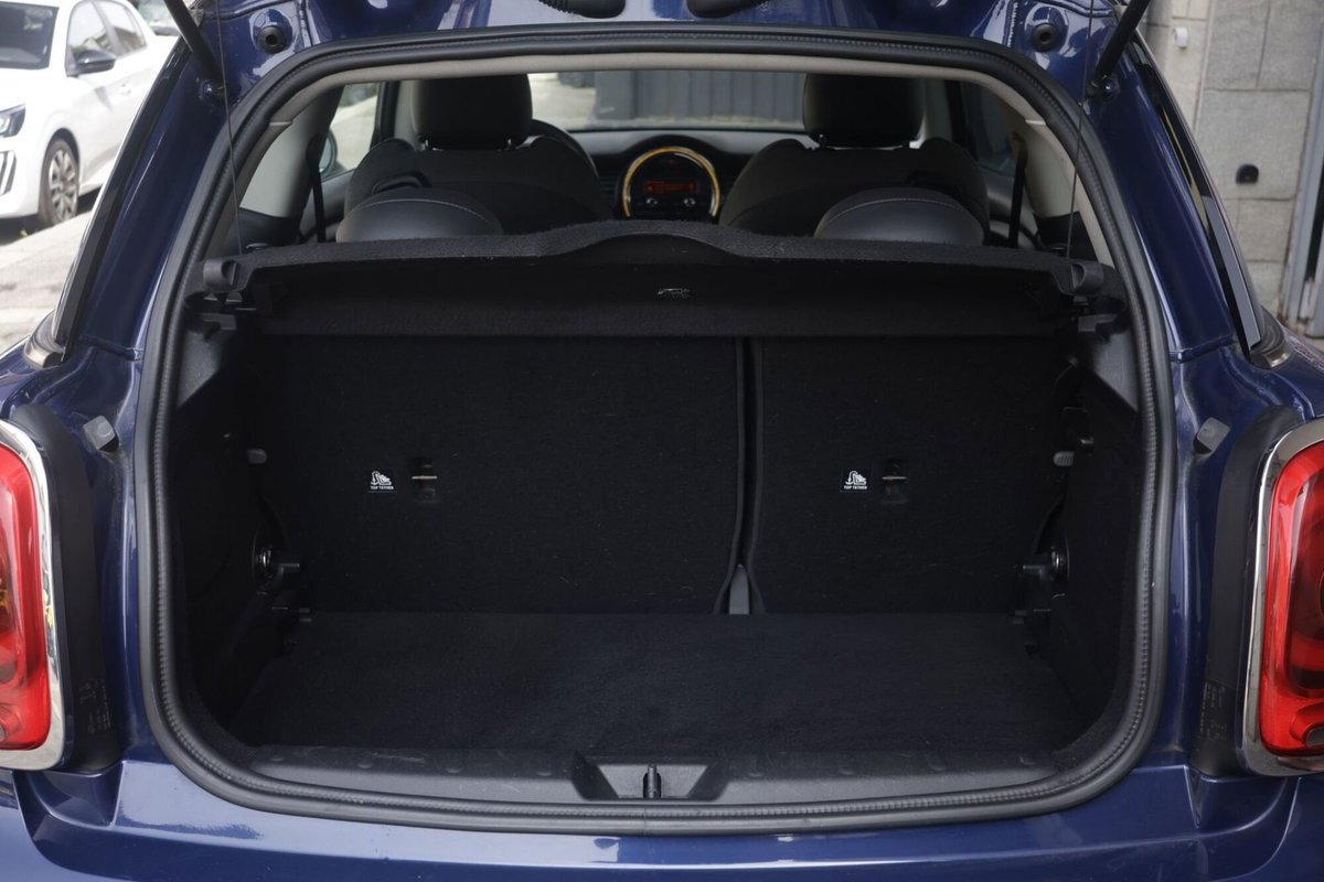 MINI Mini 1.5 Cooper Resolute (17)