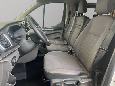 Ford Tourneo Custom Shuttle Bus 320 2.0 EcoBlue 130CV aut.PL Tit. (11)