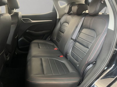 Mg ZS 1.5 Classic Luxury (12)