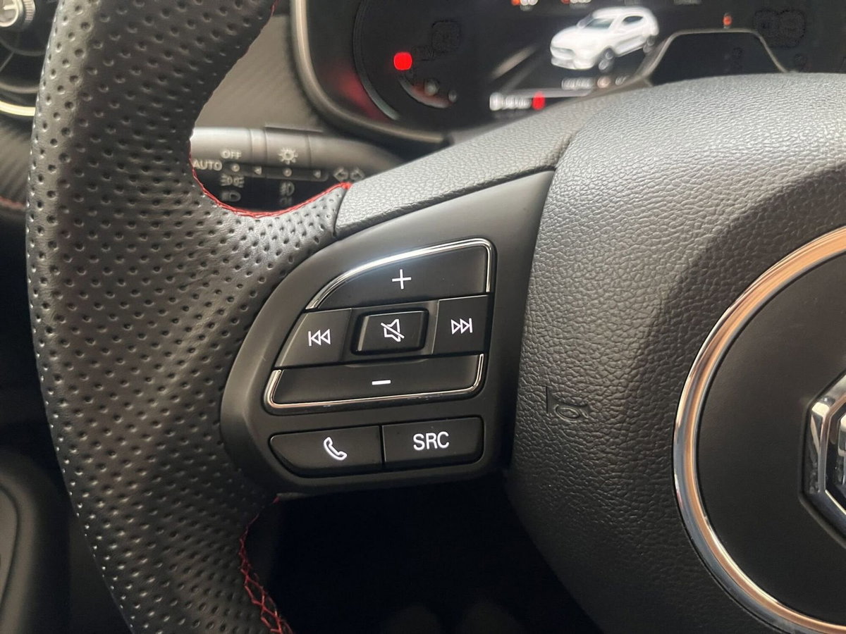 Mg ZS 1.5 Classic Luxury (20)