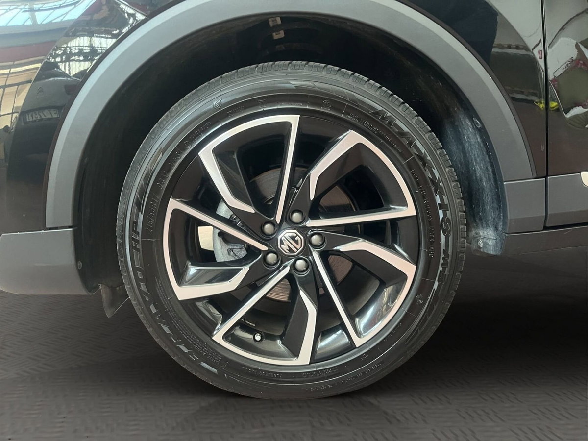 Mg ZS 1.5 Classic Luxury (4)