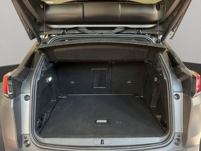 Peugeot 3008 BlueHDi 180 S&S EAT8 GT (7)