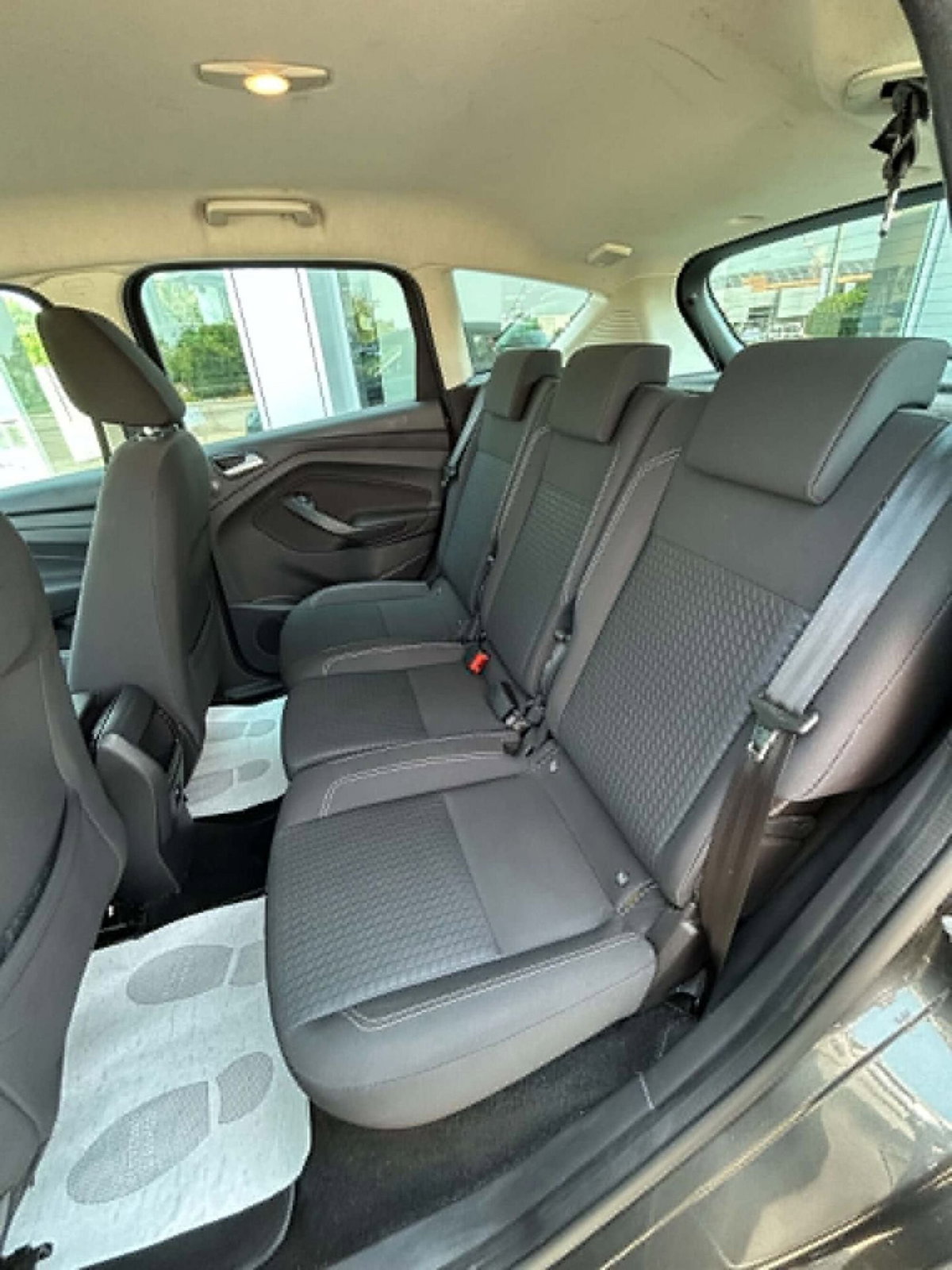 Ford C-Max 1.5 TDCi 120CV Start&Stop Plus (12)