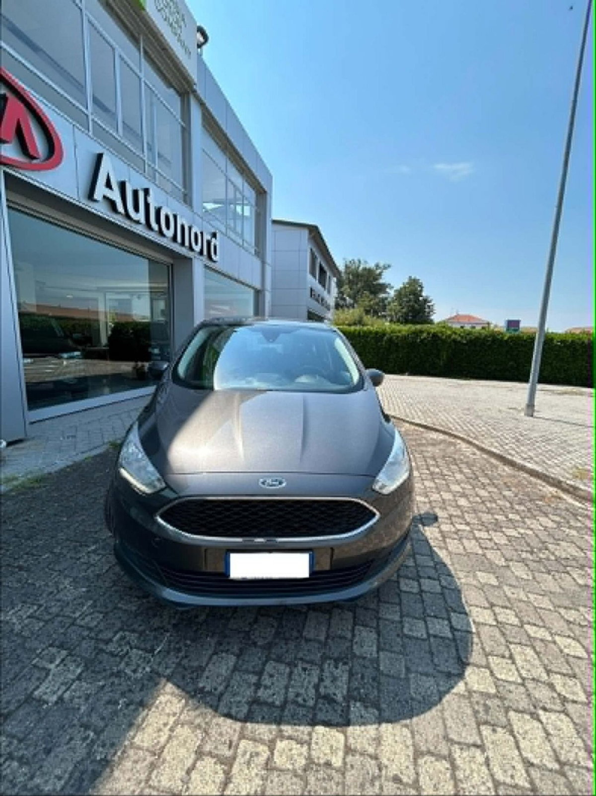 Ford C-Max 1.5 TDCi 120CV Start&Stop Plus (2)