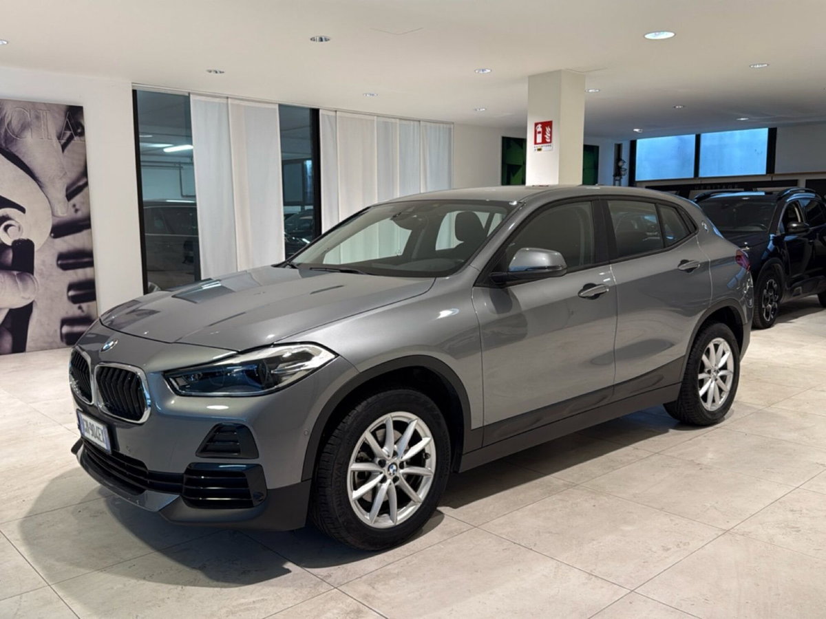 BMW X2 sDrive18d Business-X