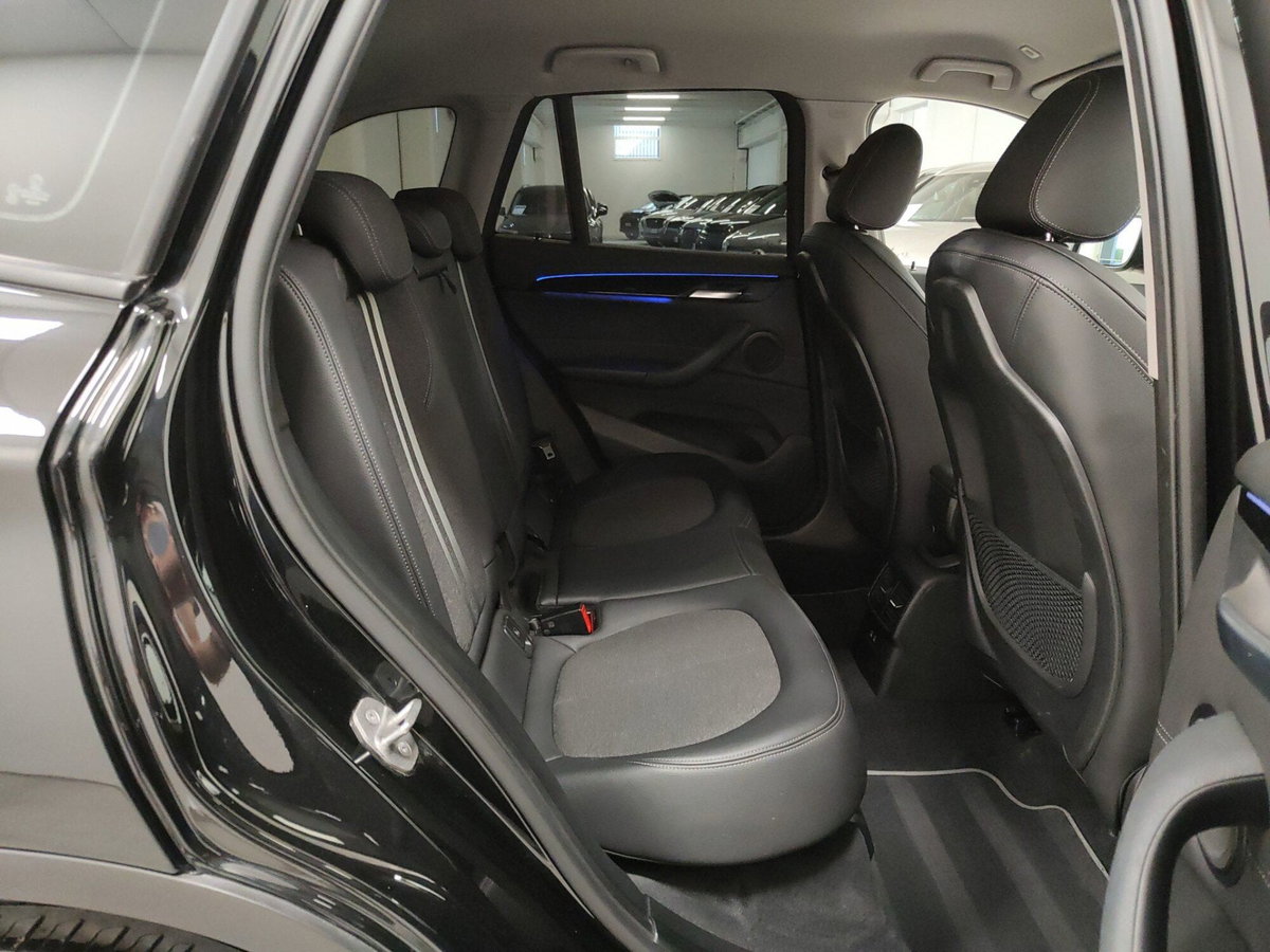 BMW X1 xDrive18d Sport (7)