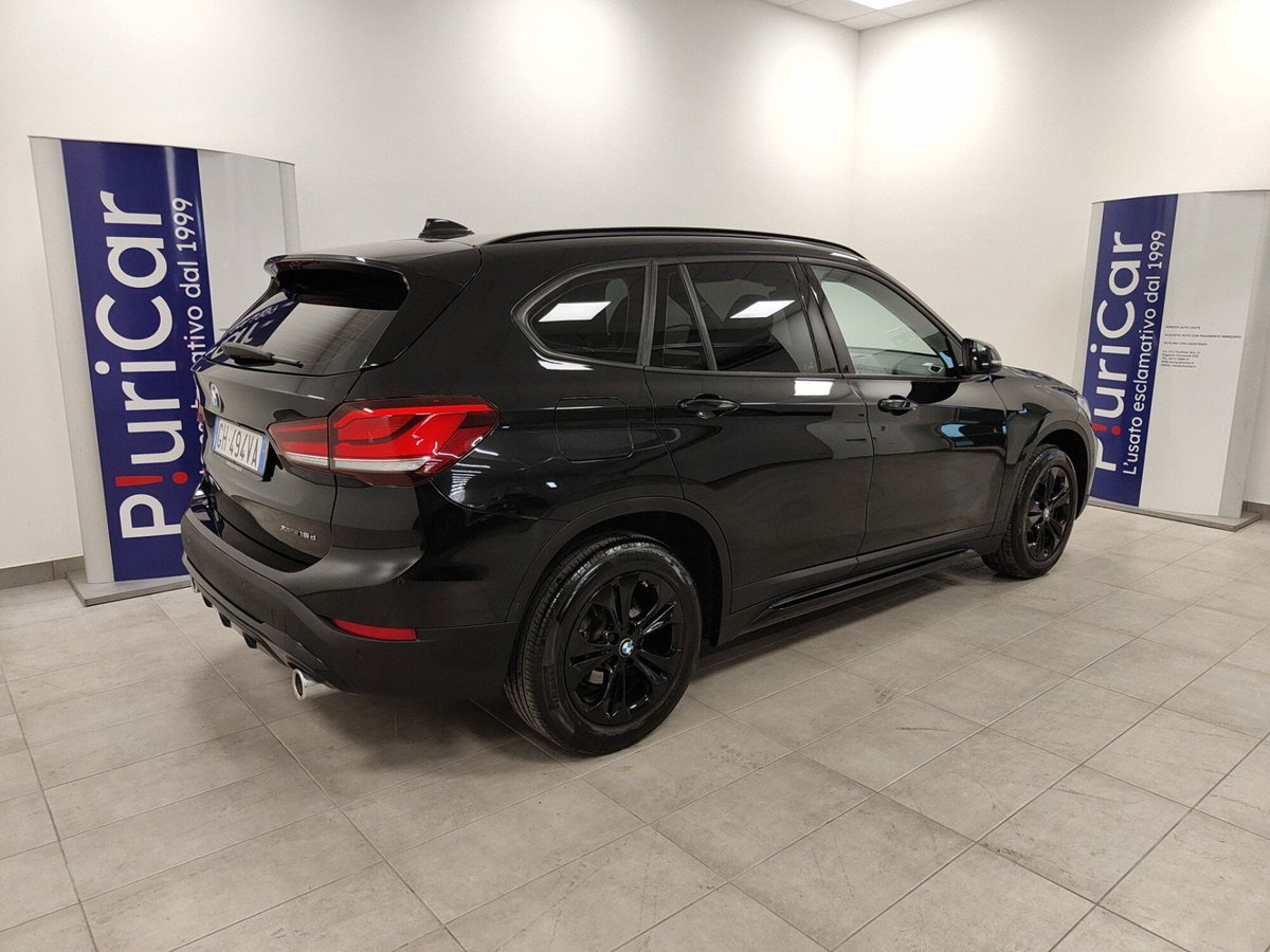 BMW X1 xDrive18d Sport (8)