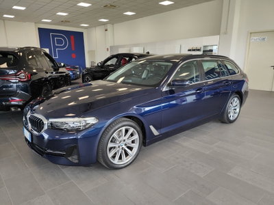 BMW Serie 5 Touring 520d 48V xDrive  Msport usata