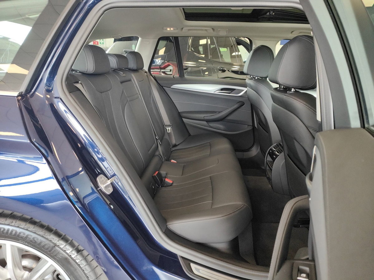 BMW Serie 5 Touring 520d 48V xDrive  Msport (6)