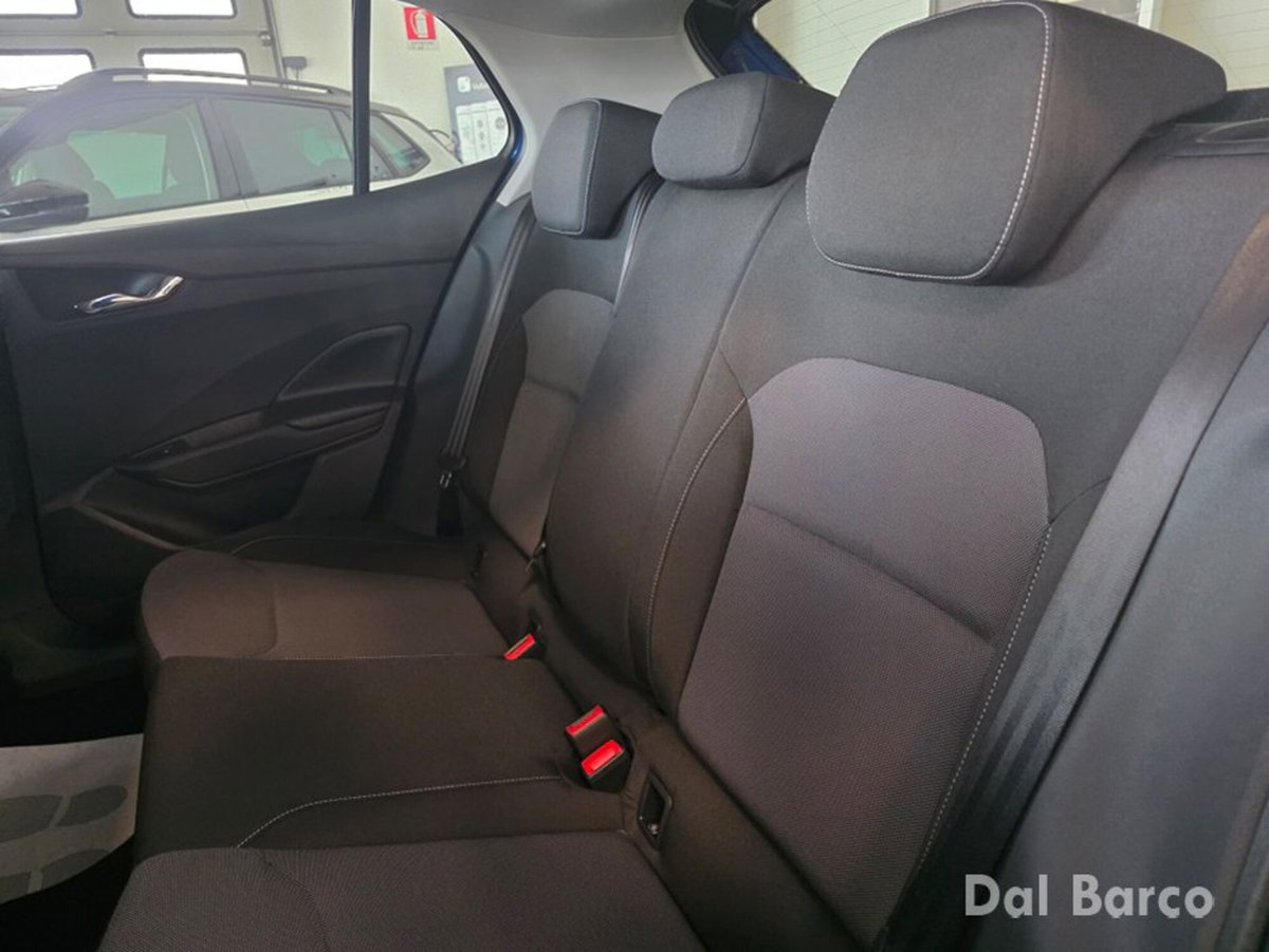 Skoda Fabia 1.0 tsi Be More 95cv (19)