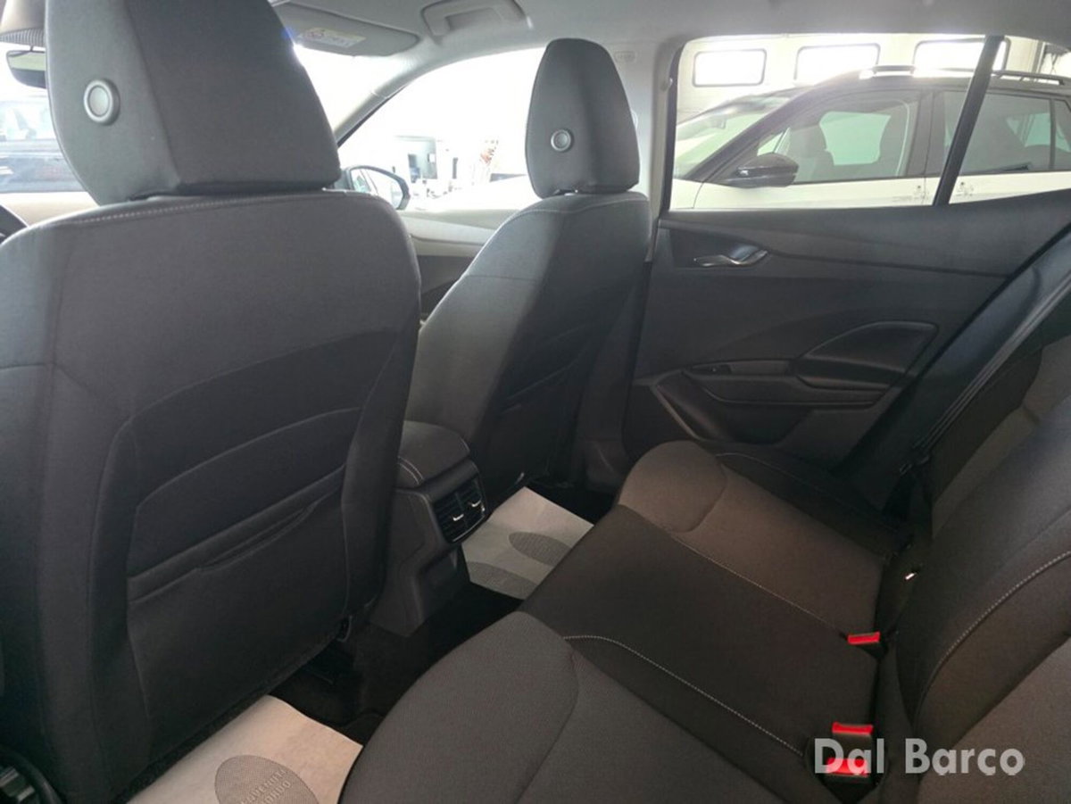 Skoda Fabia 1.0 tsi Be More 95cv (20)
