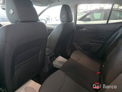 Skoda Fabia 1.0 tsi Be More 95cv (20)