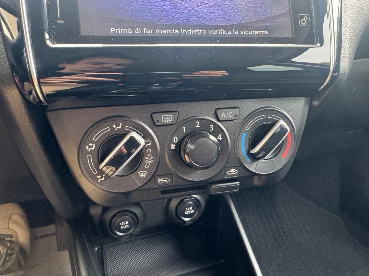 Suzuki Swift 1.2 Hybrid Cool (14)