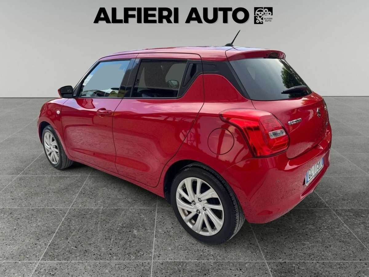 Suzuki Swift 1.2 Hybrid Cool (4)