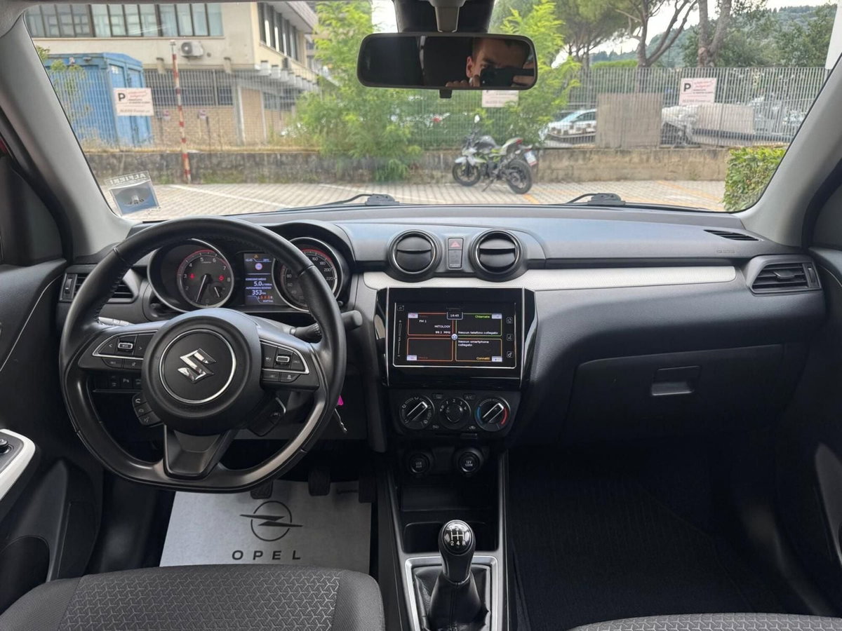 Suzuki Swift 1.2 Hybrid Cool (7)