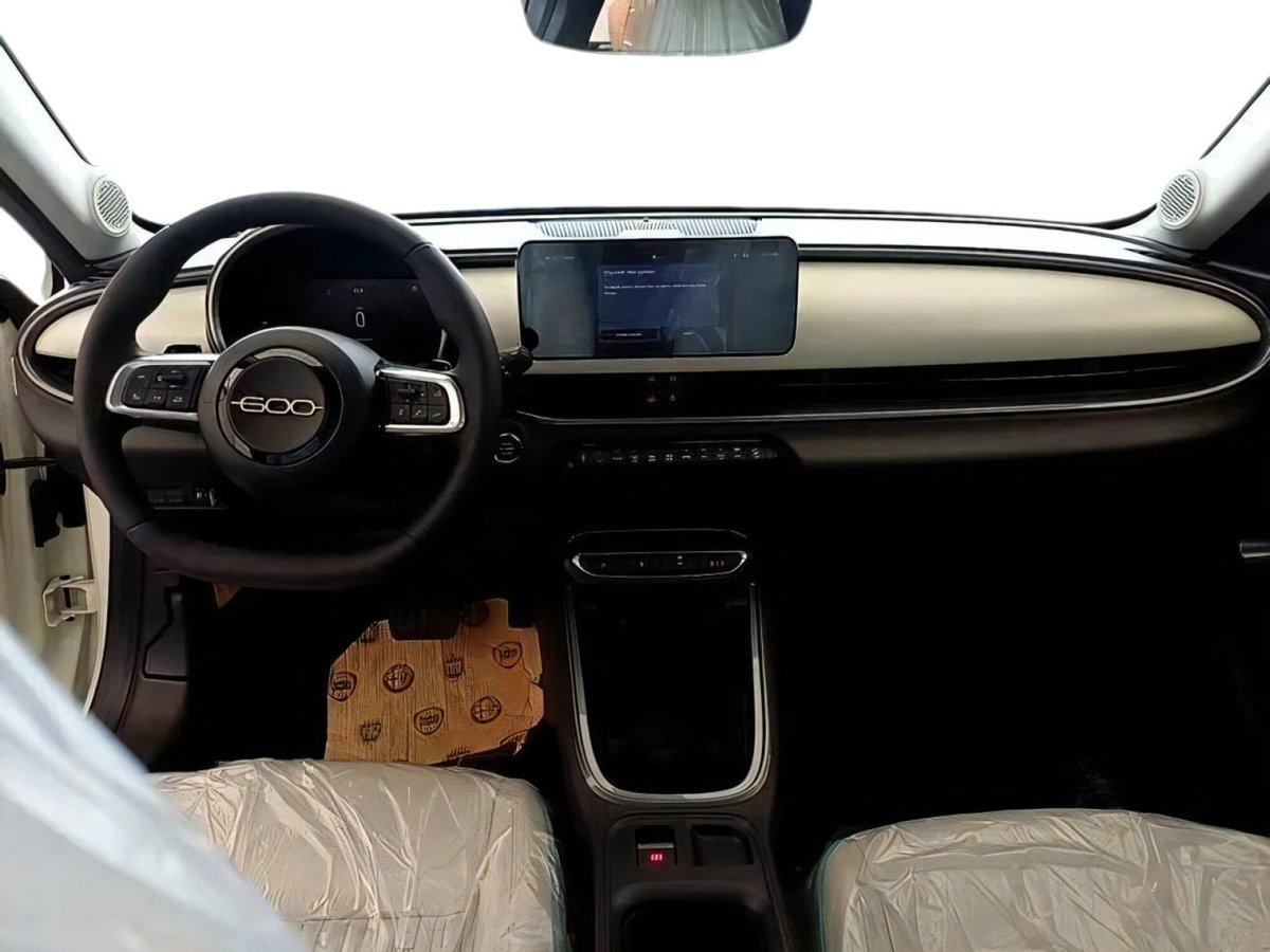Fiat 600 1.2 hybrid La Prima II 110cv auto (19)