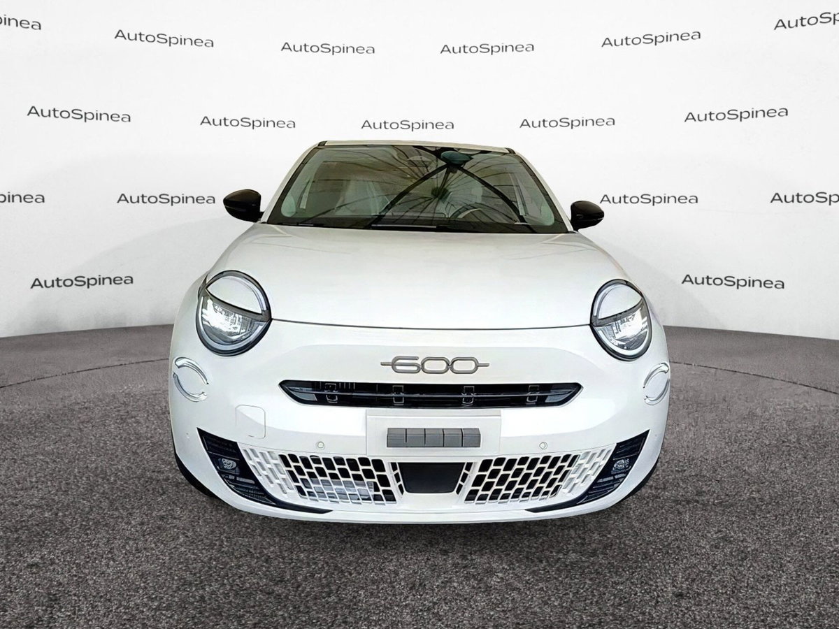 Fiat 600 1.2 hybrid La Prima II 110cv auto (2)