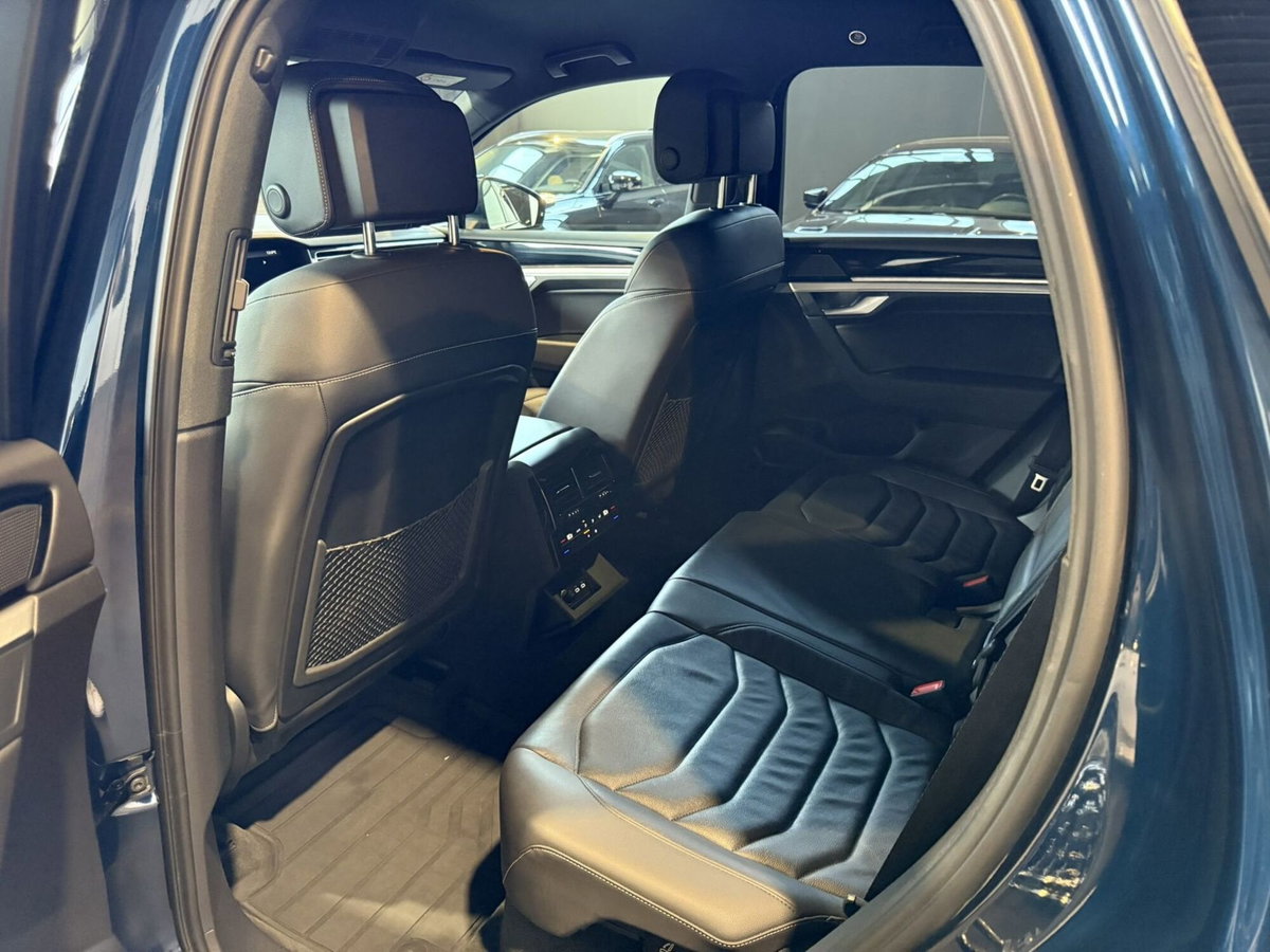 Volkswagen Touareg 3.0 V6 TDI SCR Elegance (13)