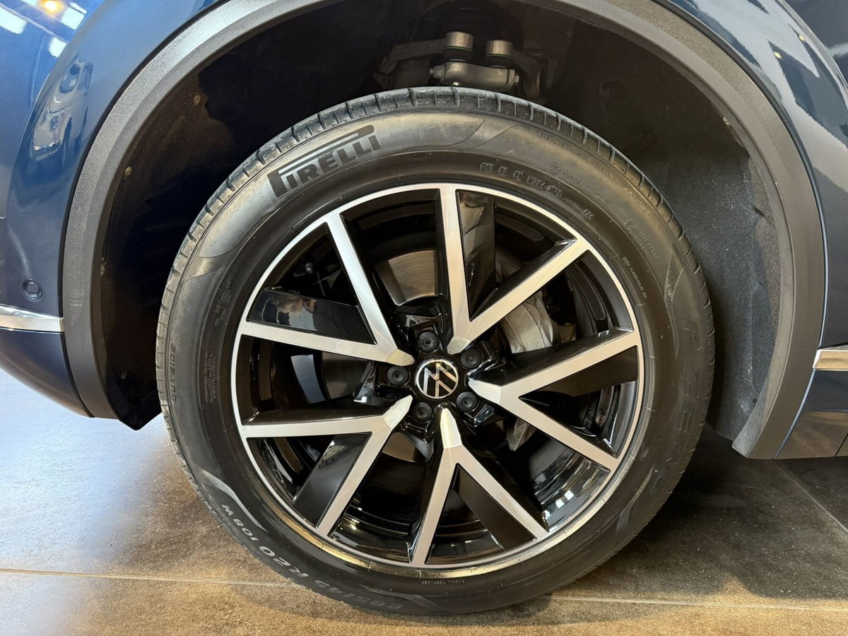 Volkswagen Touareg 3.0 V6 TDI SCR Elegance (18)