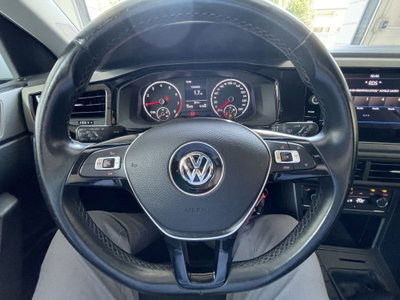 Volkswagen Polo 1.0 EVO (13)
