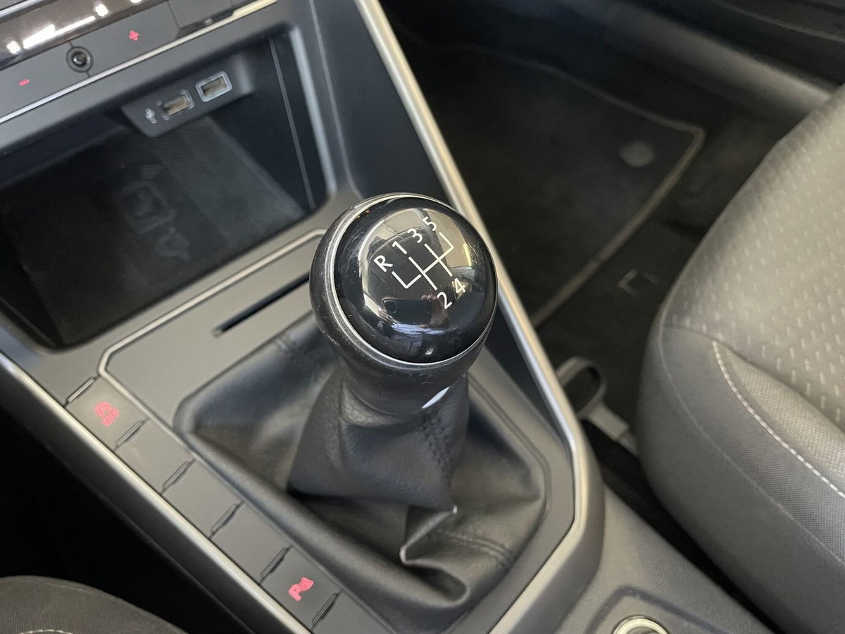 Volkswagen Polo 1.0 EVO (18)
