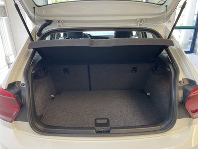 Volkswagen Polo 1.0 EVO (7)