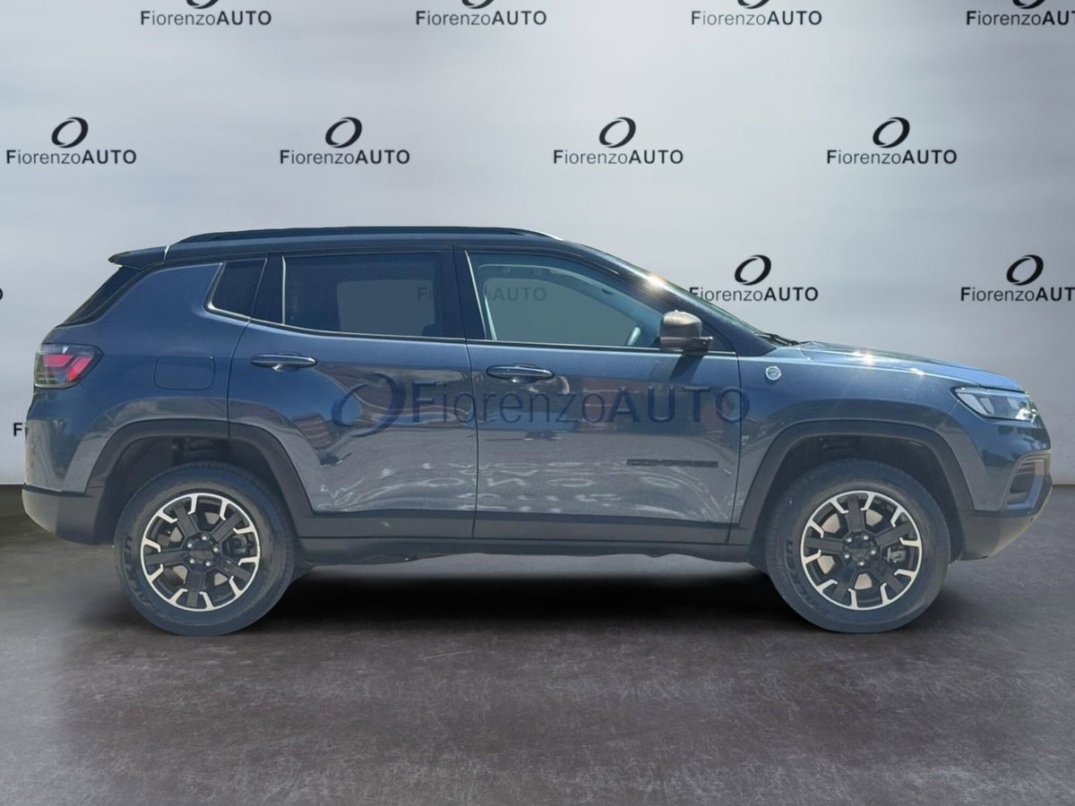 Jeep Compass 1.3 turbo t4 phev Trailhawk 4xe auto (8)