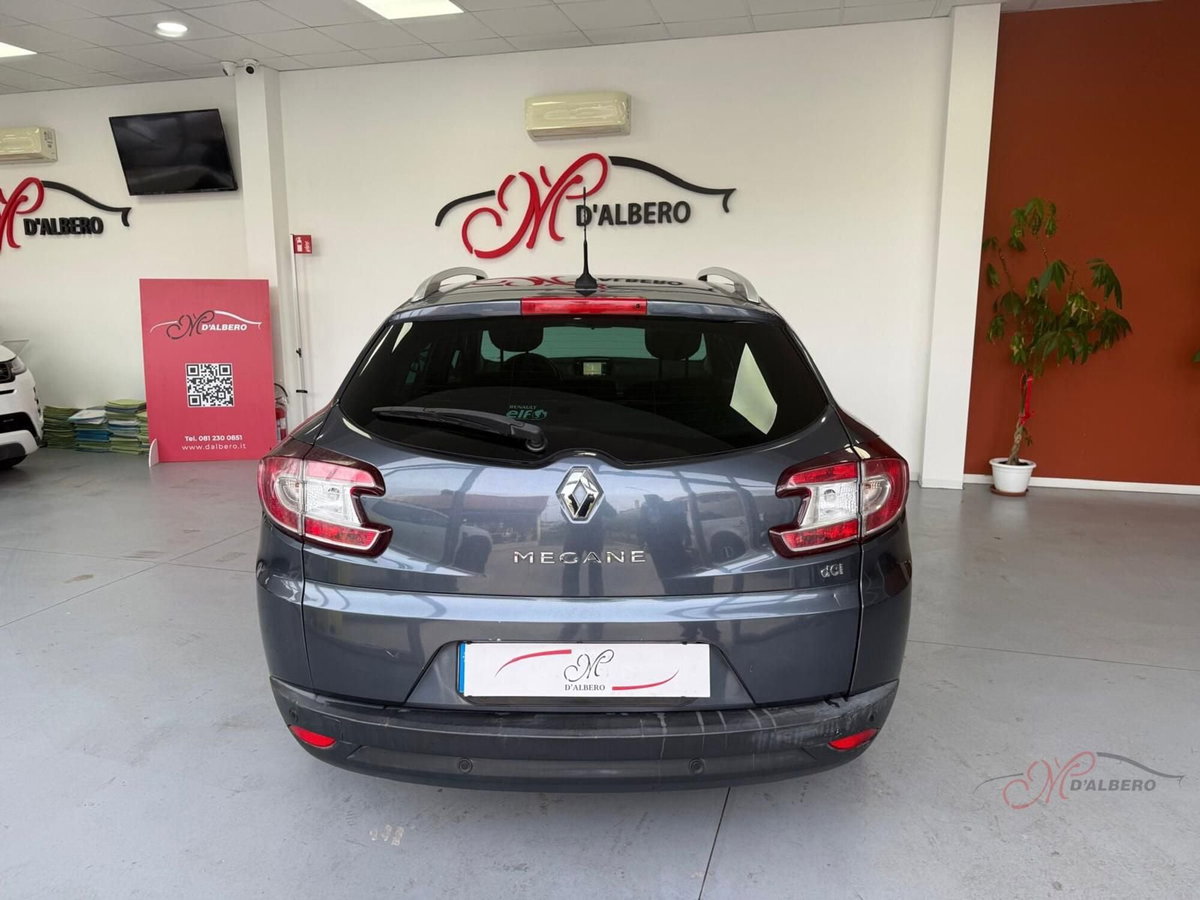 Renault Mégane SporTour 1.5 dCi 110CV SporTour Limited (6)