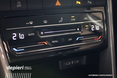 Volkswagen T-Roc 1.0 TSI Style (11)