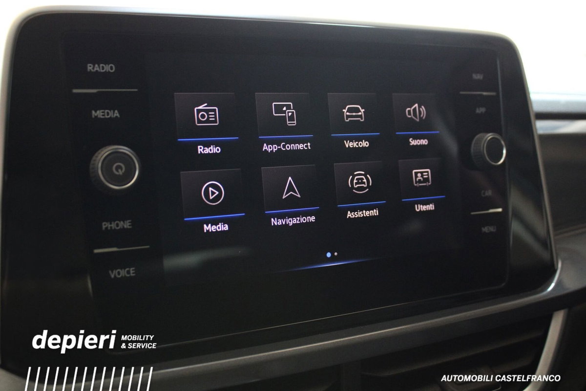 Volkswagen T-Roc 1.0 TSI Style (9)