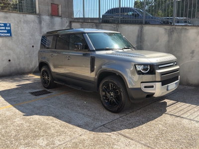 Land Rover Defender 110 3.0D I6 200 CV AWD Auto S (7)