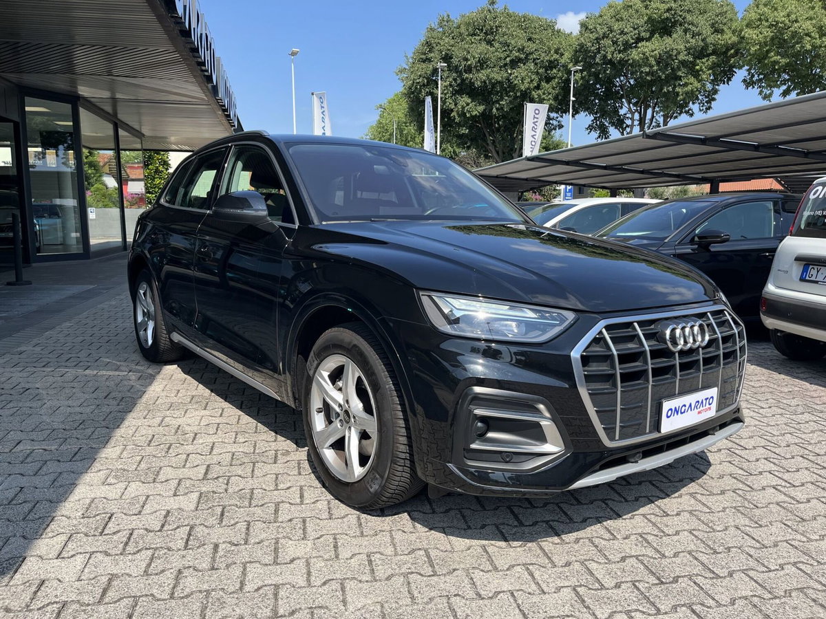 Audi Q5 35 TDI S tronic Business Advanced (3)
