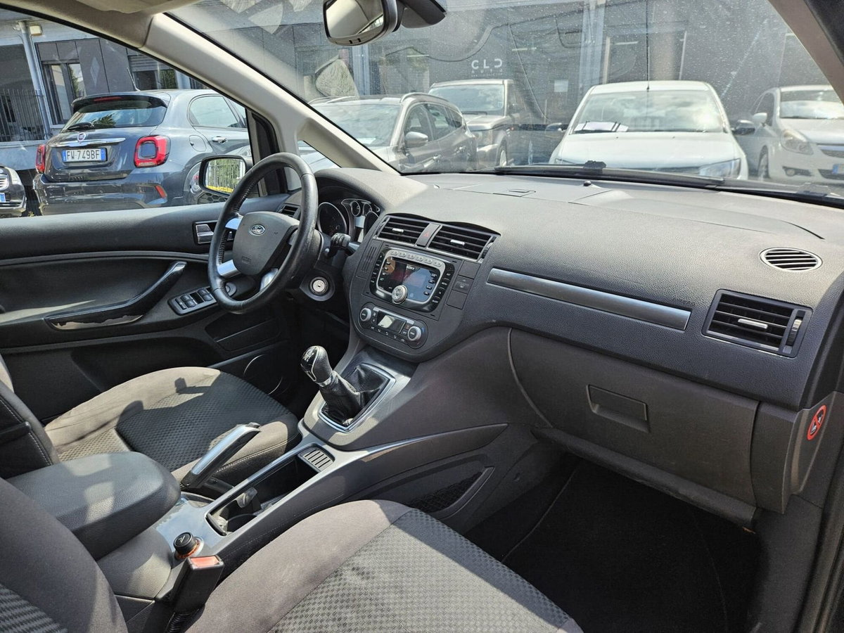 Ford C-Max 1.8 125 CV Titanium (10)