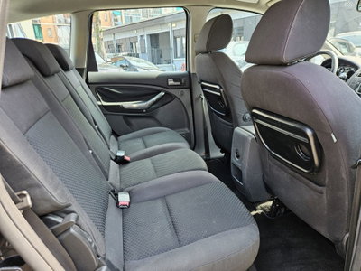 Ford C-Max 1.8 125 CV Titanium (12)