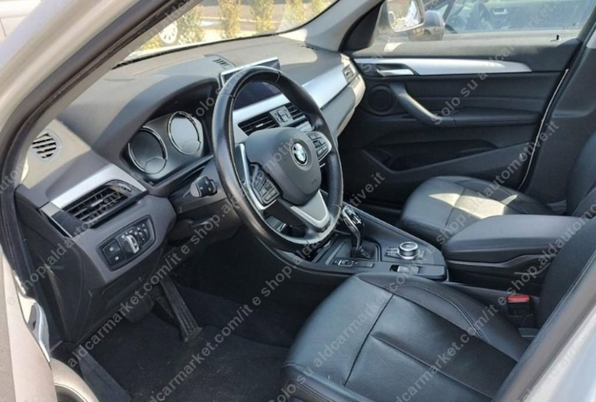 BMW X1 sDrive16d Business Advantage (5)