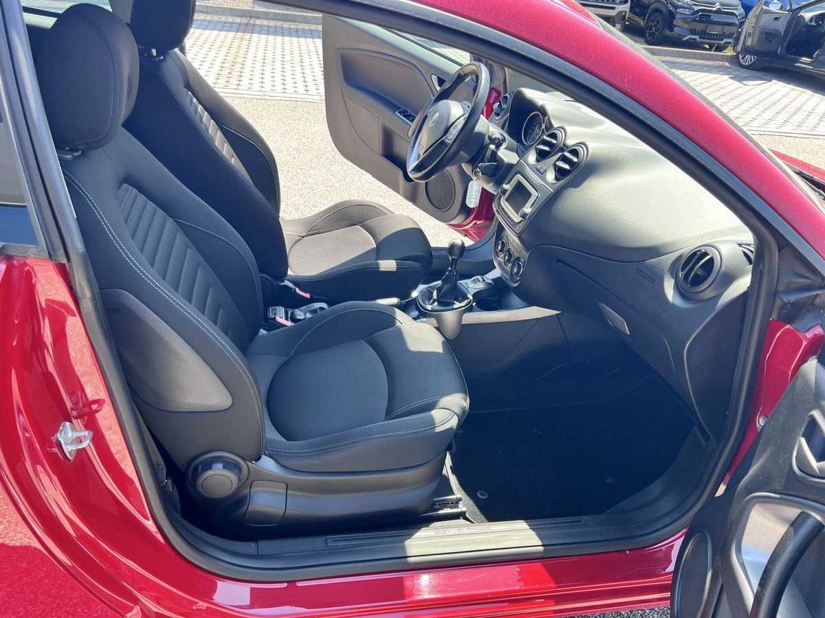 Alfa Romeo MiTo 1.3 JTDm 95 CV S&S Super (6)
