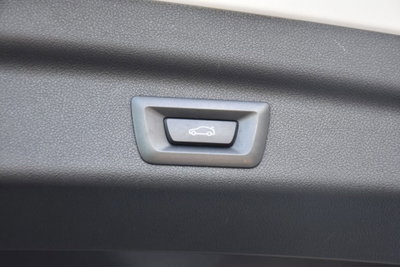 BMW Serie 2 Active Tourer 218d  Luxury auto (18)